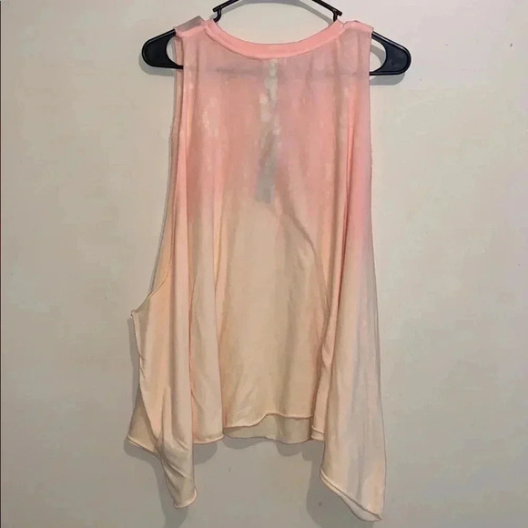 Ecote Dara Drapey Tank Top - Picture 3 of 4